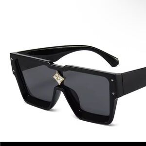 Sleek Black Angular Sunglasses.  Unisex